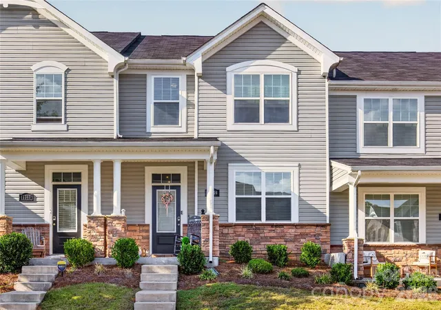 Townhouse for sale at 13336 Savaine St, Charlotte, NC 28278 | MLS# 4434664