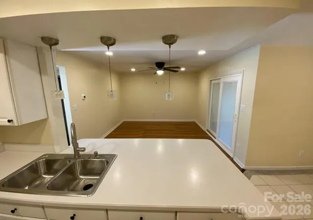 Listing Photo 4 - Condo for sale in building located at 11013 Running Ridge Rd, Charlotte, NC 28226