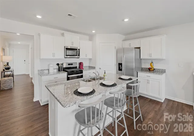 Photo 4 of Single family home for sale at 1149 Foxberry Ln, Maiden, NC 28650 | MLS# 4434682 | Listing updated on 2026-10-28