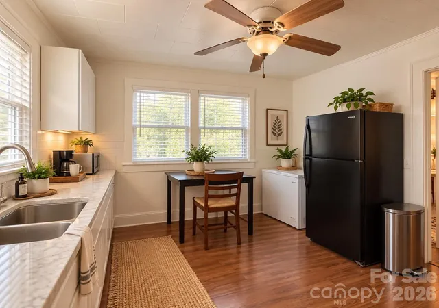 Photo 4 of Single family home for sale at 114 S White St, Marshville, NC 28103 | MLS# 4434686 | Listing updated on 2026-10-15