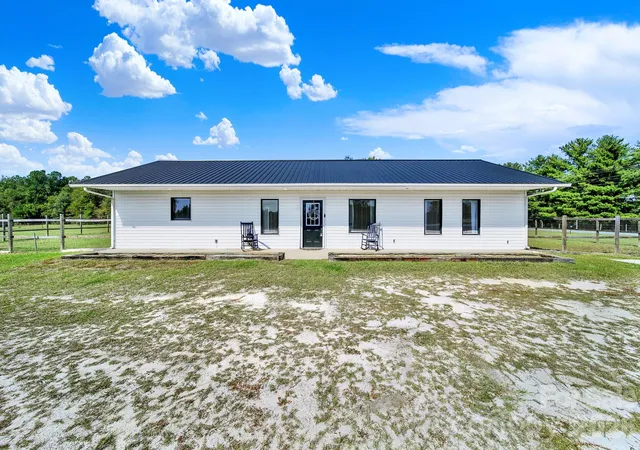 Photo 1 of Single family home for sale at 7984 Taxahaw Rd, Kershaw, SC 29067 | MLS# 4434687 | Listing updated on 2026-10-20