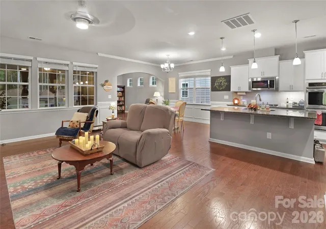 Photo 4 of Single family home for sale at 1929 Napa Valley Dr, Waxhaw, NC 28173 | MLS# 4434691 | Listing updated on 2026-10-21