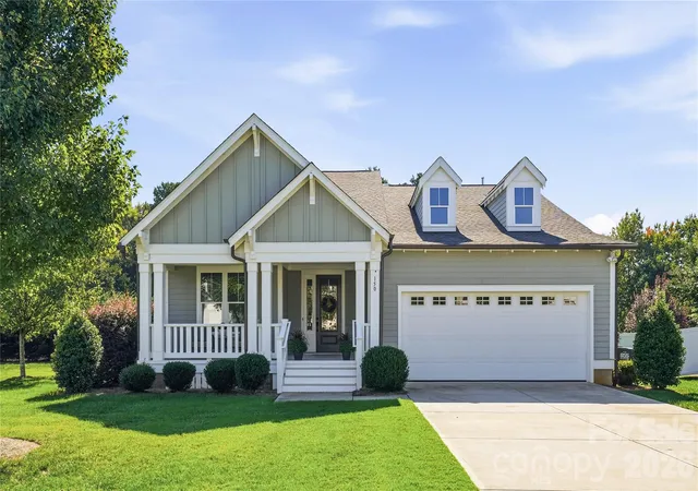 Photo 1 of Single family home for sale at 150 Slocumb Ln, Mooresville, NC 28117 | MLS# 4434702 | Listing updated on 2026-10-18