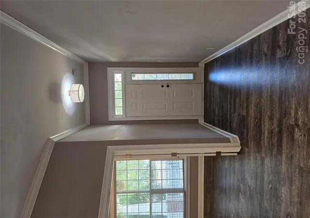 Photo 4 of Single family home for sale at 1121 Gainsborough Dr, Matthews, NC 28104 | MLS# 4434708 | Listing updated on 2026-10-16