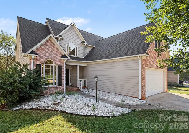 Photo 3 of Single family home for sale at 1228 Old Coach Ln, Rock Hill, SC 29732 | MLS# 4434725 | Listing updated on 2026-10-27