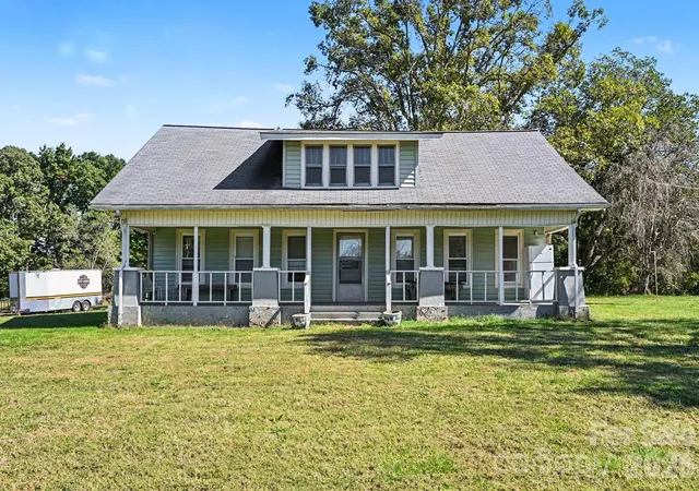 Photo 1 of Single family home for sale at 3395 Warlicks Church Rd, Connelly Springs, NC 28612 | MLS# 4434728 | Listing updated on 2026-10-23