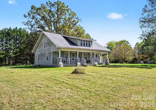 Photo 3 of Single family home for sale at 3395 Warlicks Church Rd, Connelly Springs, NC 28612 | MLS# 4434728 | Listing updated on 2026-10-23
