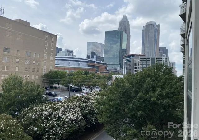 Photo 1 of Condo for sale at 525 E 6th Street #401, Charlotte, NC 28202 | MLS# 4434752 | Listing updated on 2026-10-15
