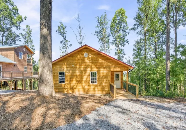 Photo 2 of Single family home for sale at 3530 Dogwood Ln, Morganton, NC 28655 | MLS# 4434773 | Listing updated on 2026-10-26