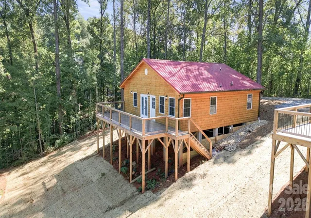 Photo 3 of Single family home for sale at 3530 Dogwood Ln, Morganton, NC 28655 | MLS# 4434773 | Listing updated on 2026-10-26