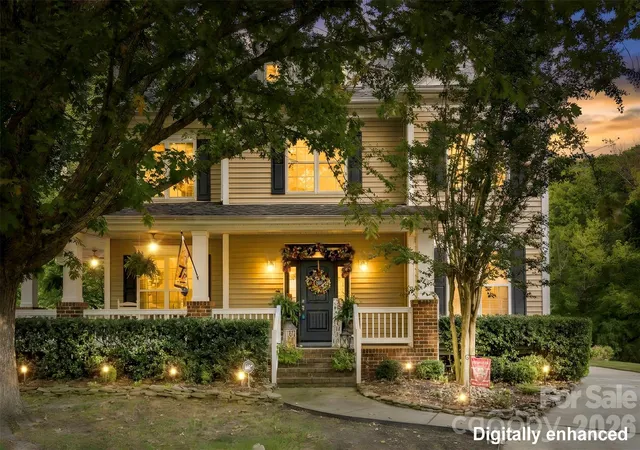Photo 1 of Single family home for sale at 10639 Quarrier Dr, Cornelius, NC 28031 | MLS# 4434785 | Listing updated on 2026-10-27