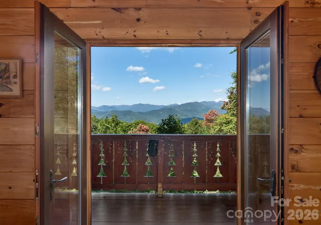 Single family home for sale at 8 Edelweiss Ln, Swannanoa, NC 28778 | MLS# 4434794