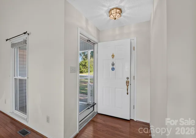 Photo 3 of Single family home for sale at 2035 Cardinal Hl Dr, Rock Hill, SC 29732 | MLS# 4434799 | Listing updated on 2026-10-16