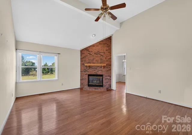 Photo 4 of Single family home for sale at 2035 Cardinal Hl Dr, Rock Hill, SC 29732 | MLS# 4434799 | Listing updated on 2026-10-16