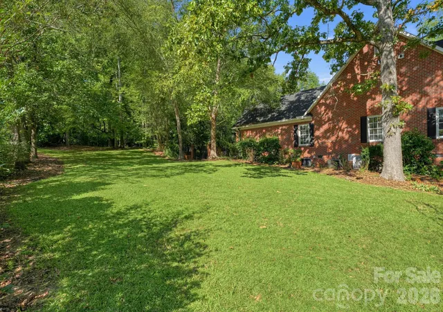 Photo 2 of Single family home for sale at 1933 Tara Trl, Lancaster, SC 29720 | MLS# 4434801 | Listing updated on 2026-10-28