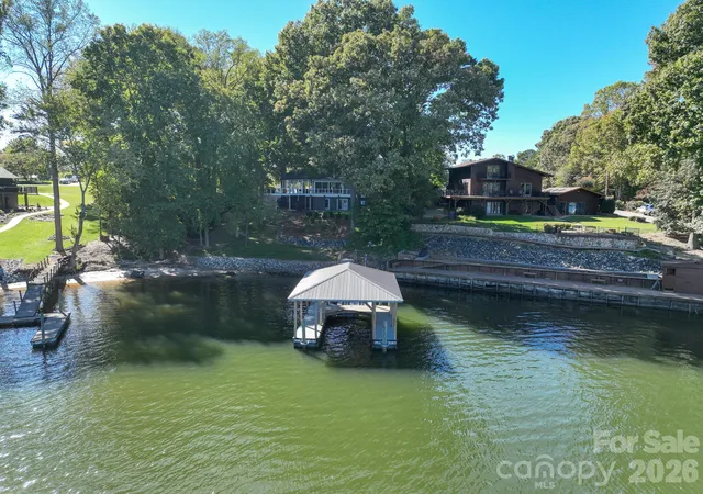 Photo 1 of Single family home for sale at 9598 Riviera Dr, Sherrills Ford, NC 28673 | MLS# 4434832 | Listing updated on 2026-10-26