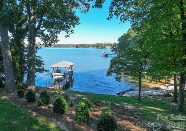 Photo 1 of Single family home for sale at 9598 Riviera Dr, Sherrills Ford, NC 28673 | MLS# 4434832 | Listing updated on 2026-10-26