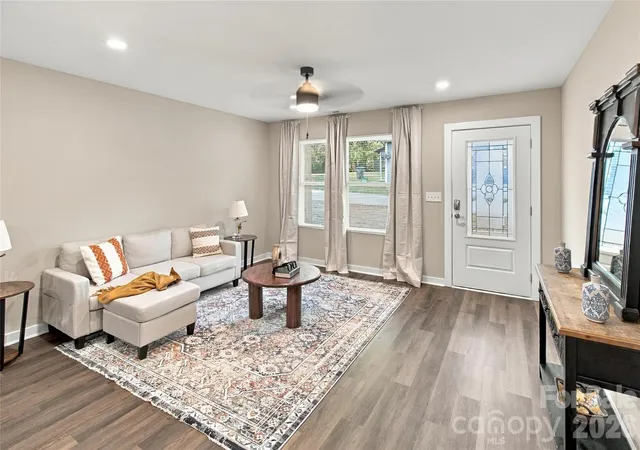 Photo 4 of Single family home for sale at 391 SW Brief Ave, Concord, NC 28025 | MLS# 4434848 | Listing updated on 2026-10-28
