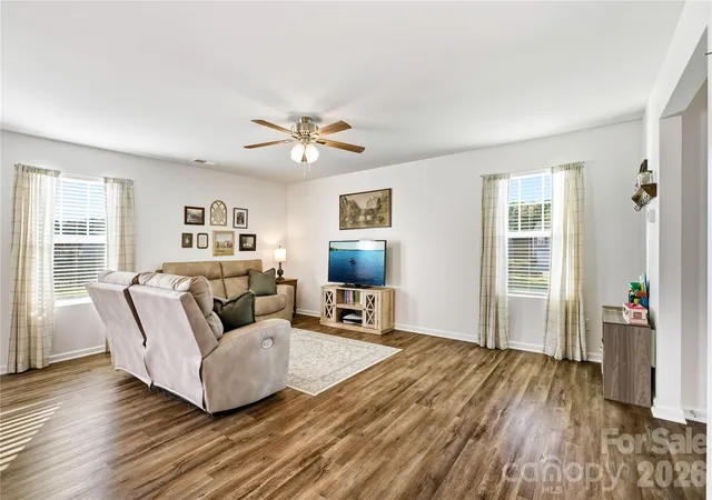 Photo 4 of Single family home for sale at 1170 Columbus Trl, Denver, NC 28037 | MLS# 4434850 | Listing updated on 2026-10-20