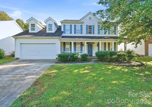 Photo 1 of Single family home for sale at 10212 Billingham Dr, Charlotte, NC 28269 | MLS# 4434852 | Listing updated on 2026-10-16