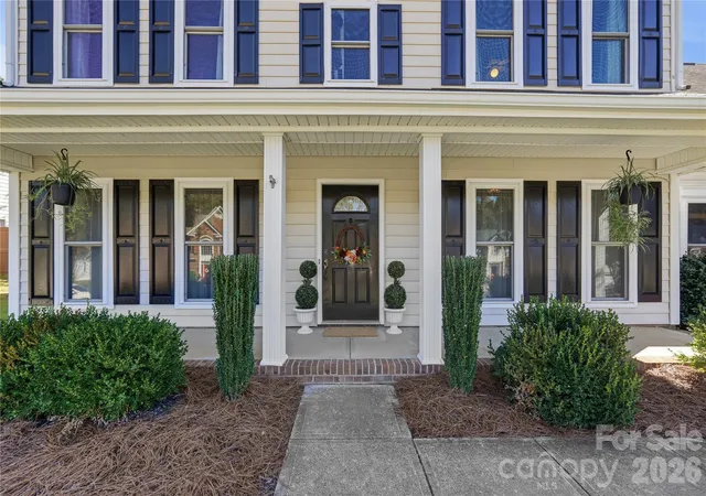 Photo 1 of Single family home for sale at 107 White Branch Ct, Fort Mill, SC 29715 | MLS# 4434853 | Listing updated on 2026-10-28