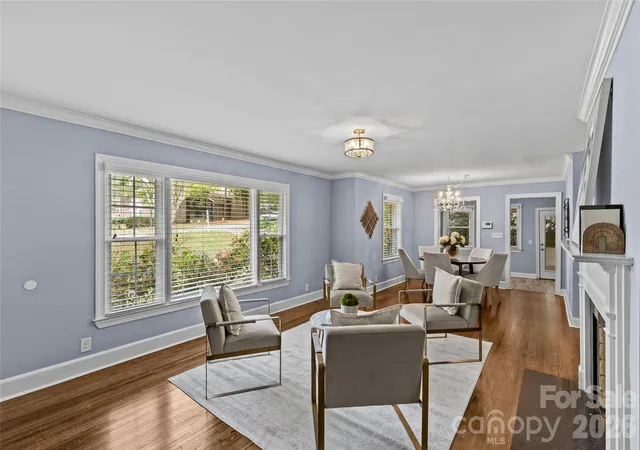 Photo 4 of Single family home for sale at 2538 Arnold Dr E, Charlotte, NC 28205 | MLS# 4434859 | Listing updated on 2026-10-18