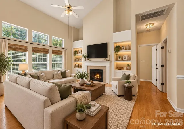 Photo 3 of Single family home for sale at 11207 Livingston Ml Rd, Charlotte, NC 28273 | MLS# 4434862 | Listing updated on 2026-10-30