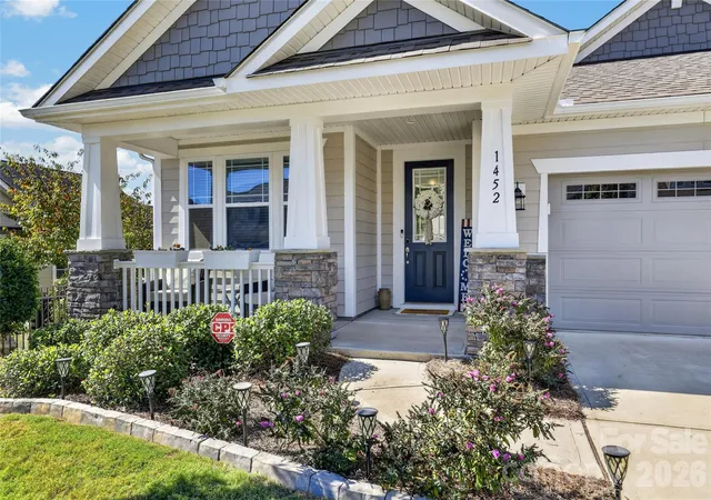 Photo 2 of Single family home for sale at 1452 Liberty Row Dr, Fort Mill, SC 29708 | MLS# 4434890 | Listing updated on 2026-10-17