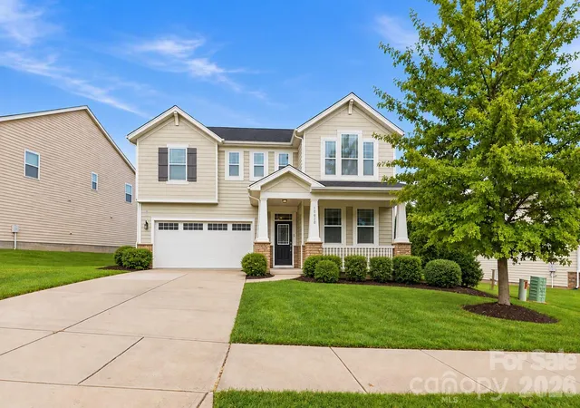 Photo 1 of Single family home for sale at 19020 Hawk Hvn Ln, Charlotte, NC 28278 | MLS# 4434892 | Listing updated on 2026-10-29