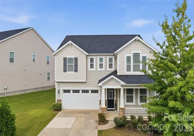 Photo 1 of Single family home for sale at 19020 Hawk Hvn Ln, Charlotte, NC 28278 | MLS# 4434892 | Listing updated on 2026-10-29