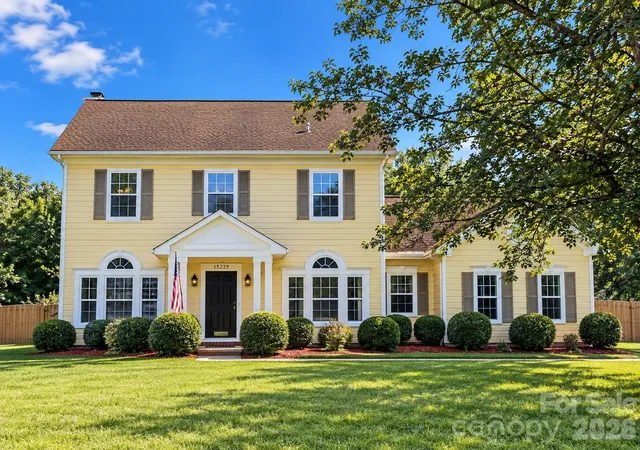 Photo 1 of Sale Pending at 15229 Dartford Ln, Mint Hill, NC 28227 | MLS# 4434897 | Listing updated on 2026-10-22