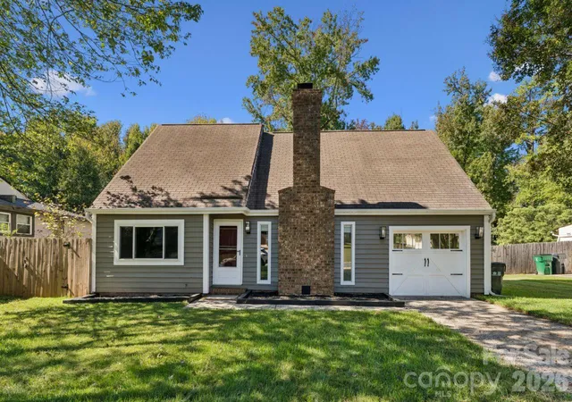 Single family home for sale at 6719 Montezuma Trl, Charlotte, NC 28227 | MLS# 4434909