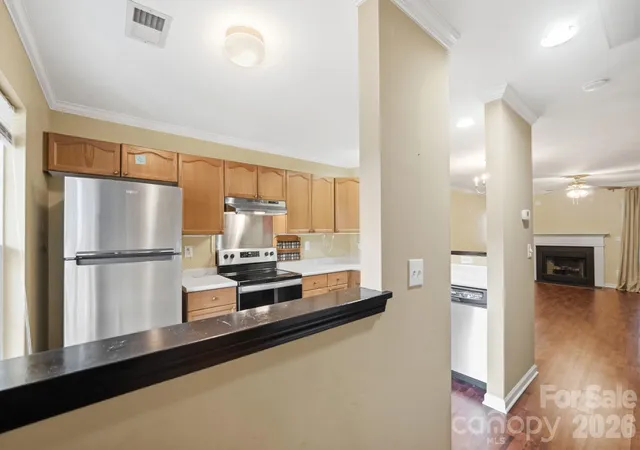 Photo 4 of Townhouse for sale at 2220 Preakness Ct, Charlotte, NC 28273 | MLS# 4434921 | Listing updated on 2026-10-30