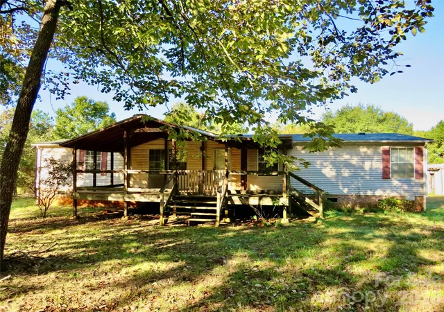 Photo 1 of Single family home for sale at 206 Andy Dr, Forest City, NC 28043 | MLS# 4434936 | Listing updated on 2026-10-18