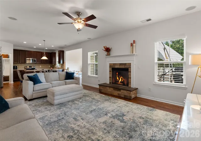 Photo 3 of Single family home for sale at 837 Lion Ln, Fort Mill, SC 29715 | MLS# 4434939 | Listing updated on 2026-10-20