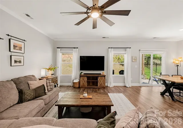 Photo 4 of Single family home for sale at 464 Maramec St, Fort Mill, SC 29715 | MLS# 4435012 | Listing updated on 2026-10-17
