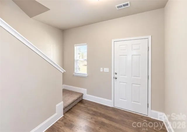 Photo 2 of Single family home for sale at 5321 Bella Rose Ct, Charlotte, NC 28216 | MLS# 4435044 | Listing updated on 2026-10-16