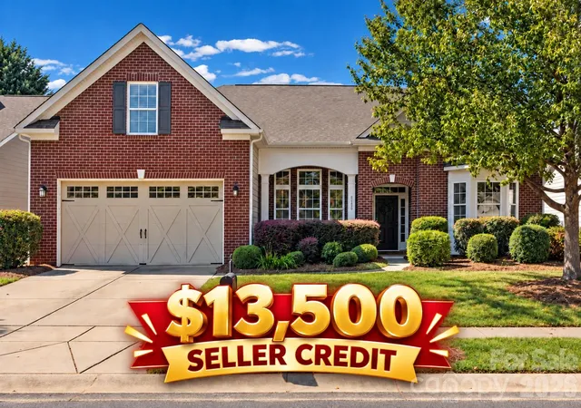 Single family home for sale at 8720 Artesa Ml Ln, Charlotte, NC 28214 | MLS# 4435056