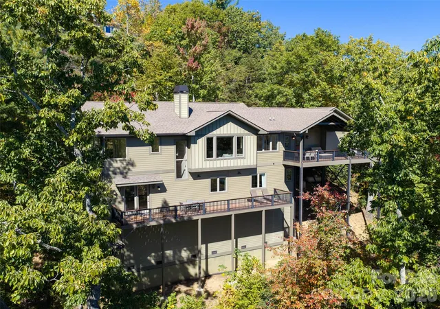 Photo 4 of Single family home for sale at 351 Chapel Rd, Black Mountain, NC 28711 | MLS# 4435061 | Listing updated on 2026-10-29