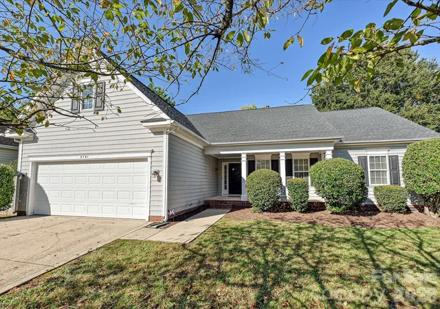 Photo 1 of Single family home for sale at 6701 Sweetfield Dr, Charlotte, NC 28269 | MLS# 4435077 | Listing updated on 2026-10-27