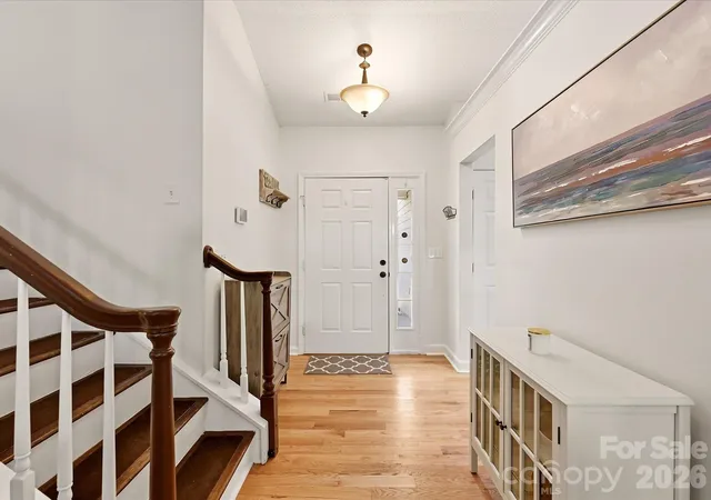 Photo 2 of Single family home for sale at 6701 Sweetfield Dr, Charlotte, NC 28269 | MLS# 4435077 | Listing updated on 2026-10-27