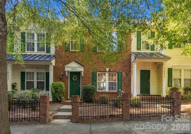 Photo 1 of Townhouse for sale at 18631 Oakhurst Blvd, Cornelius, NC 28031 | MLS# 4435092 | Listing updated on 2026-10-29