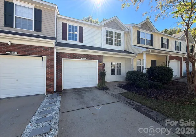 Townhouse for sale at 13927 Singleleaf Ln, Charlotte, NC 28278 | MLS# 4435142