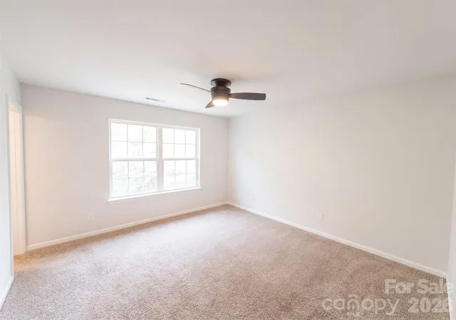 Photo 3 of Townhouse for sale at 13927 Singleleaf Ln, Charlotte, NC 28278 | MLS# 4435142 | Listing updated on 2026-10-29