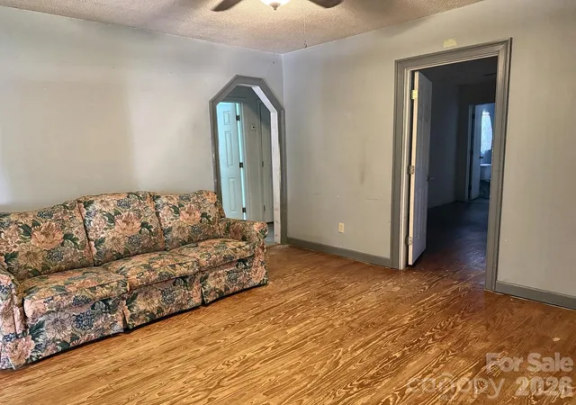 Photo 2 of Single family home for sale at 1647 Old Pinckney Rd, York, SC 29745 | MLS# 4435146 | Listing updated on 2026-10-30