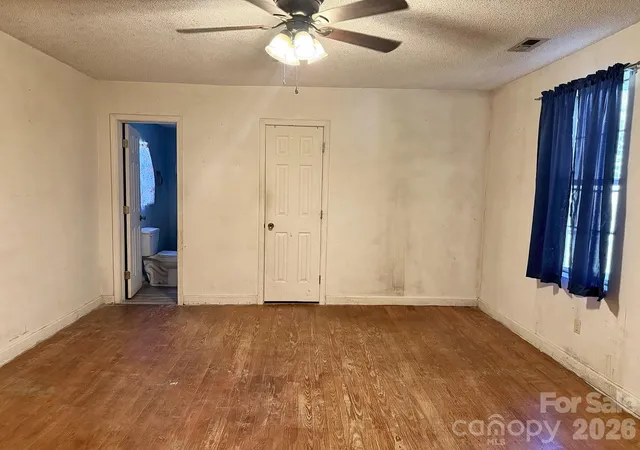 Photo 3 of Single family home for sale at 1647 Old Pinckney Rd, York, SC 29745 | MLS# 4435146 | Listing updated on 2026-10-30