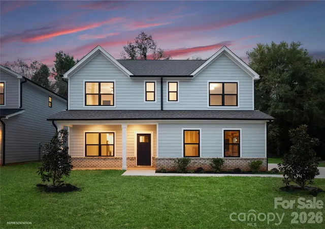 Photo 1 of Single family home for sale at 8425 Old Plank Rd, Charlotte, NC 28216 | MLS# 4435189 | Listing updated on 2026-10-16