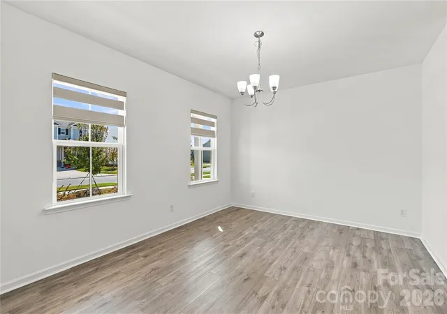 Photo 4 of Single family home for sale at 11126 Glasden Rd, Charlotte, NC 28278 | MLS# 4435200 | Listing updated on 2026-10-28
