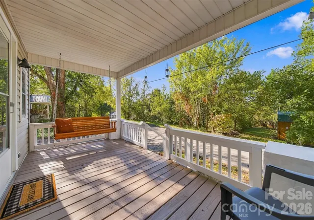 Photo 2 of Single family home for sale at 111 Hickory St SW, Lenoir, NC 28645 | MLS# 4435204 | Listing updated on 2026-10-19