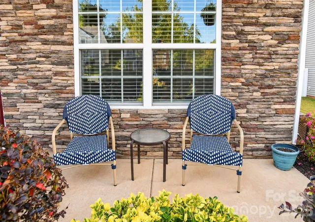 Photo 2 of Single family home for sale at 4708 Mcclure Rd, Charlotte, NC 28216 | MLS# 4435269 | Listing updated on 2026-10-24